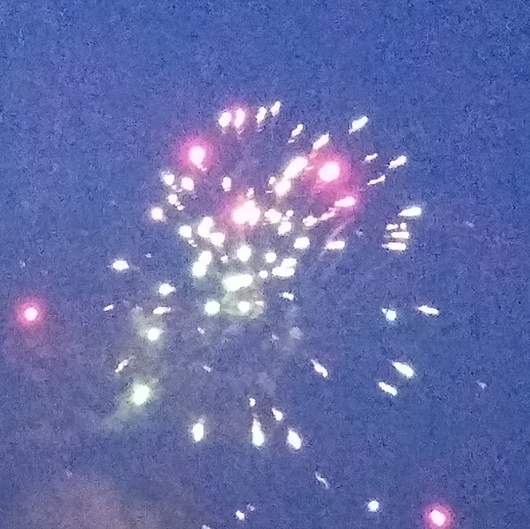 Meet your Posher, Rebecca - Picture 1 of 1